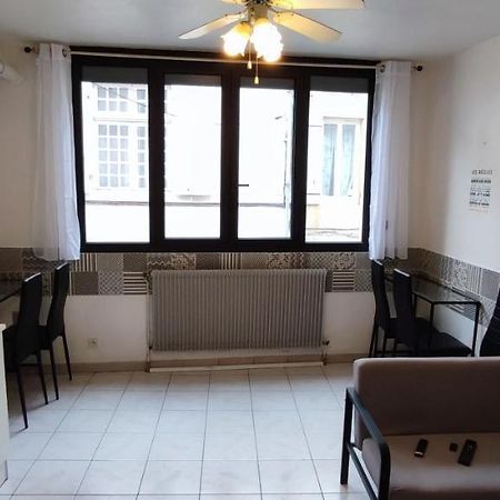 Hypercentre Grand Appartement Lumineux 3 Chambres Parking アジャン エクステリア 写真