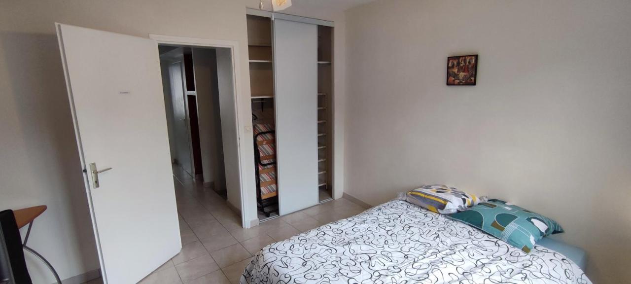 Hypercentre Grand Appartement Lumineux 3 Chambres Parking アジャン エクステリア 写真
