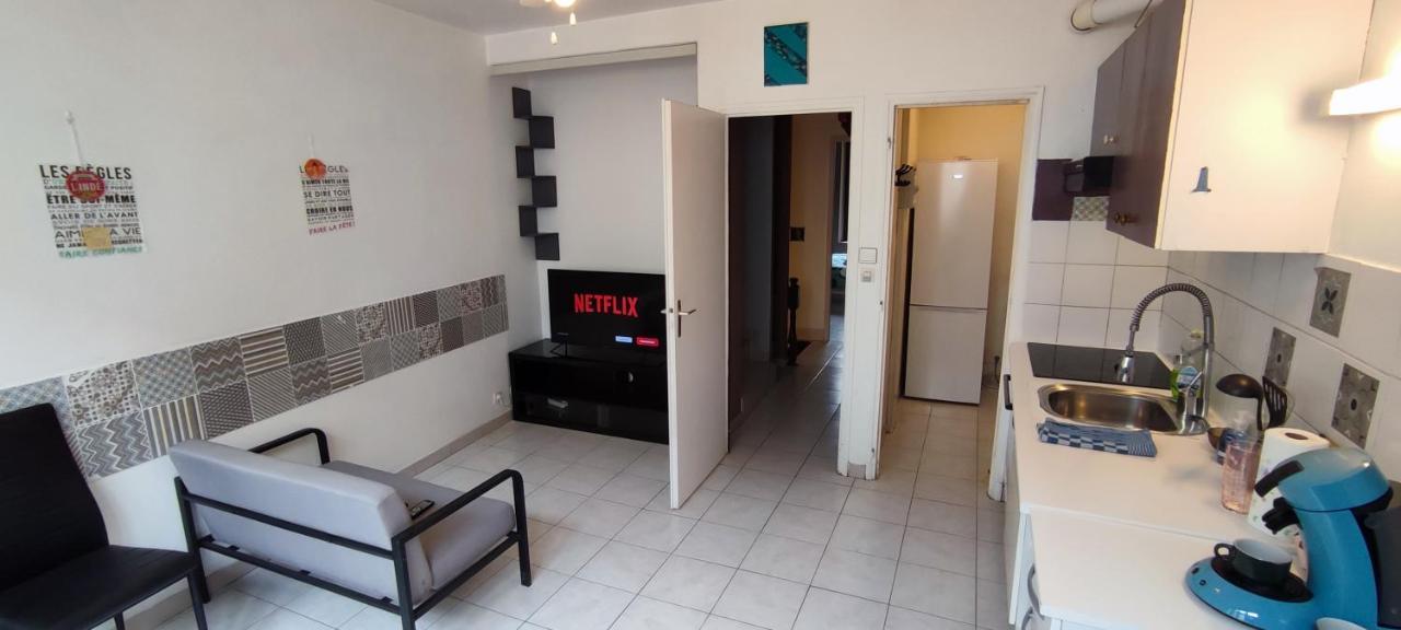 Hypercentre Grand Appartement Lumineux 3 Chambres Parking アジャン エクステリア 写真